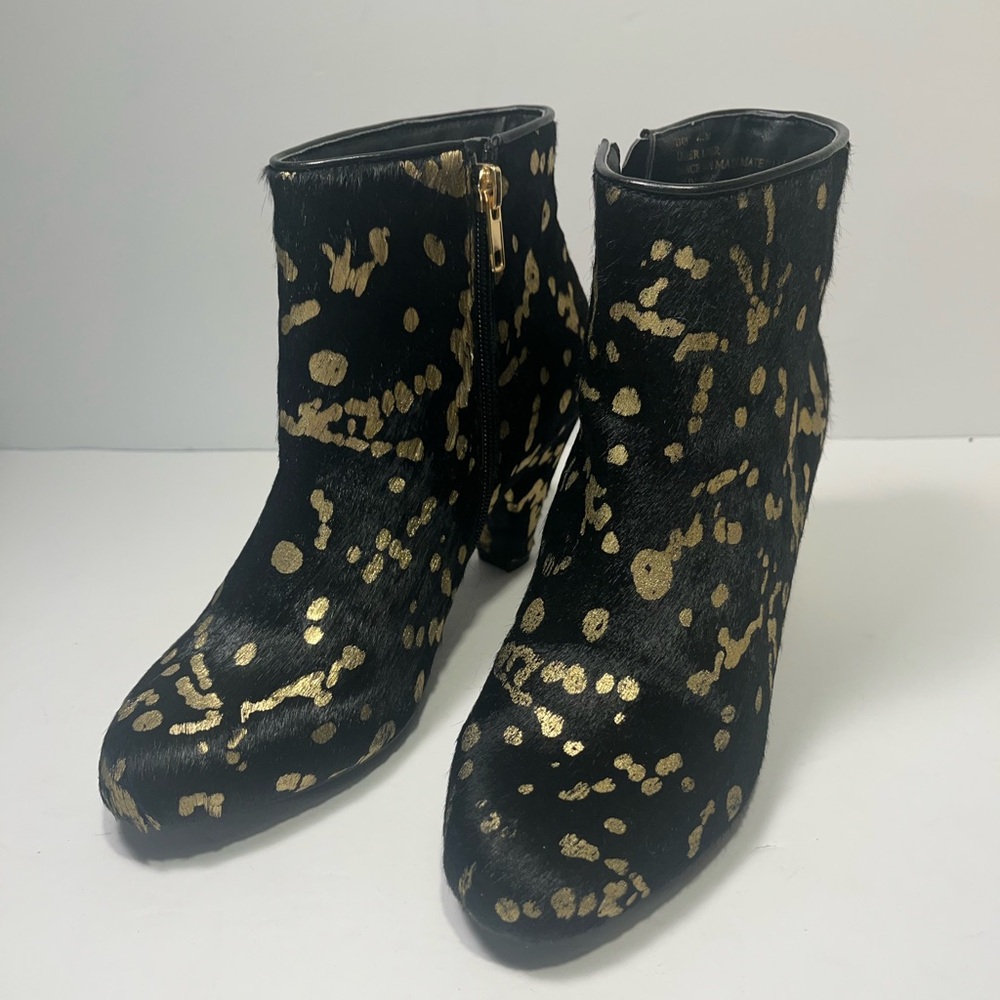THEME Ankle Boots Booties Faux Fur Black & Metallic Gold Size 8.5M Party EUC